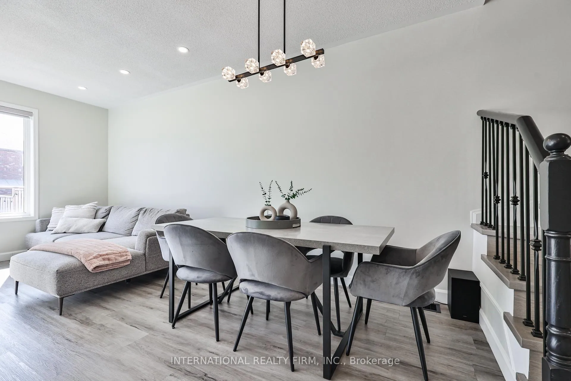 Photo 7 of Unit 40, 651 Farmstead Drive, Milton, Willmott — HOMEH