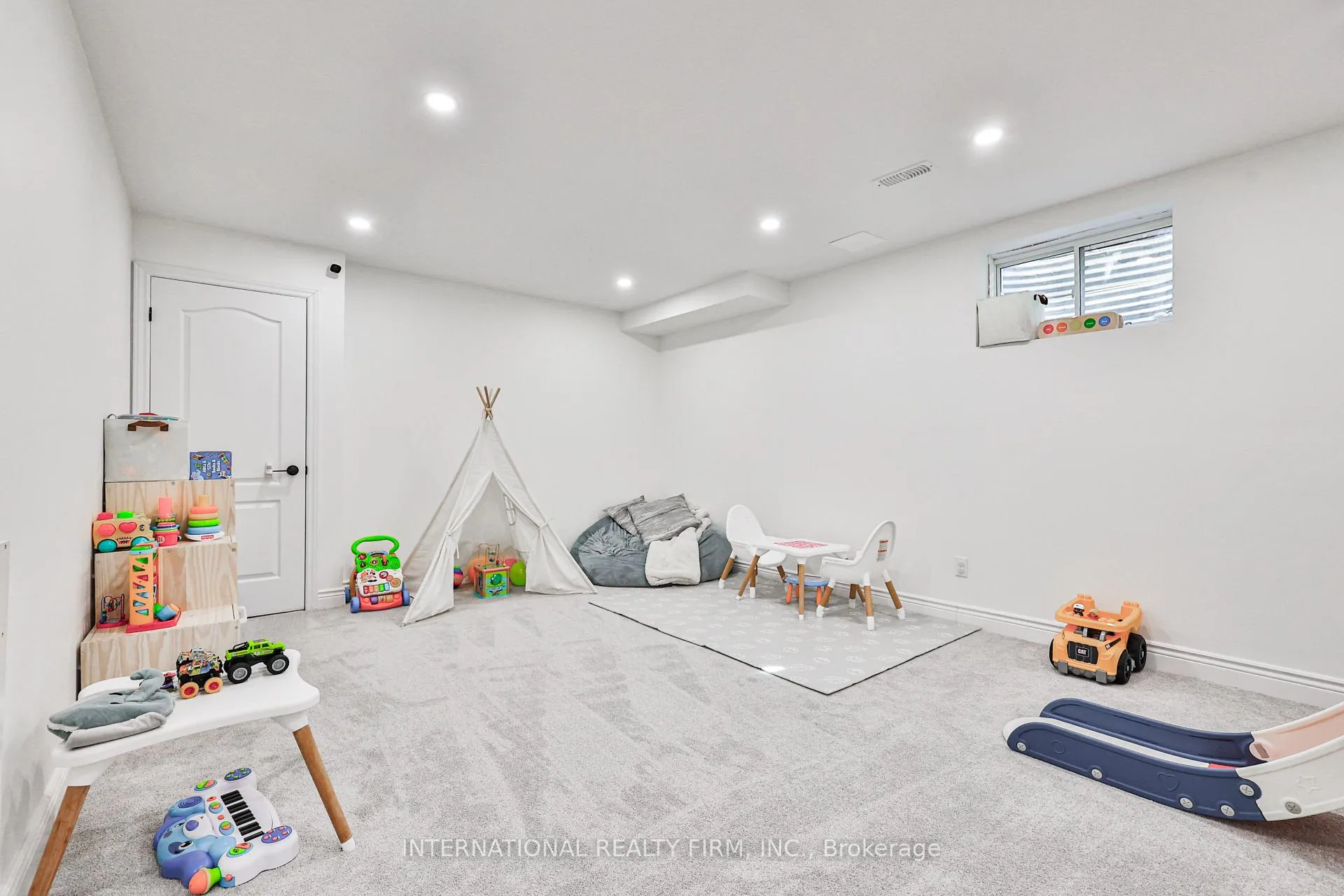 Photo 33 of Unit 40, 651 Farmstead Drive, Milton, Willmott — HOMEH