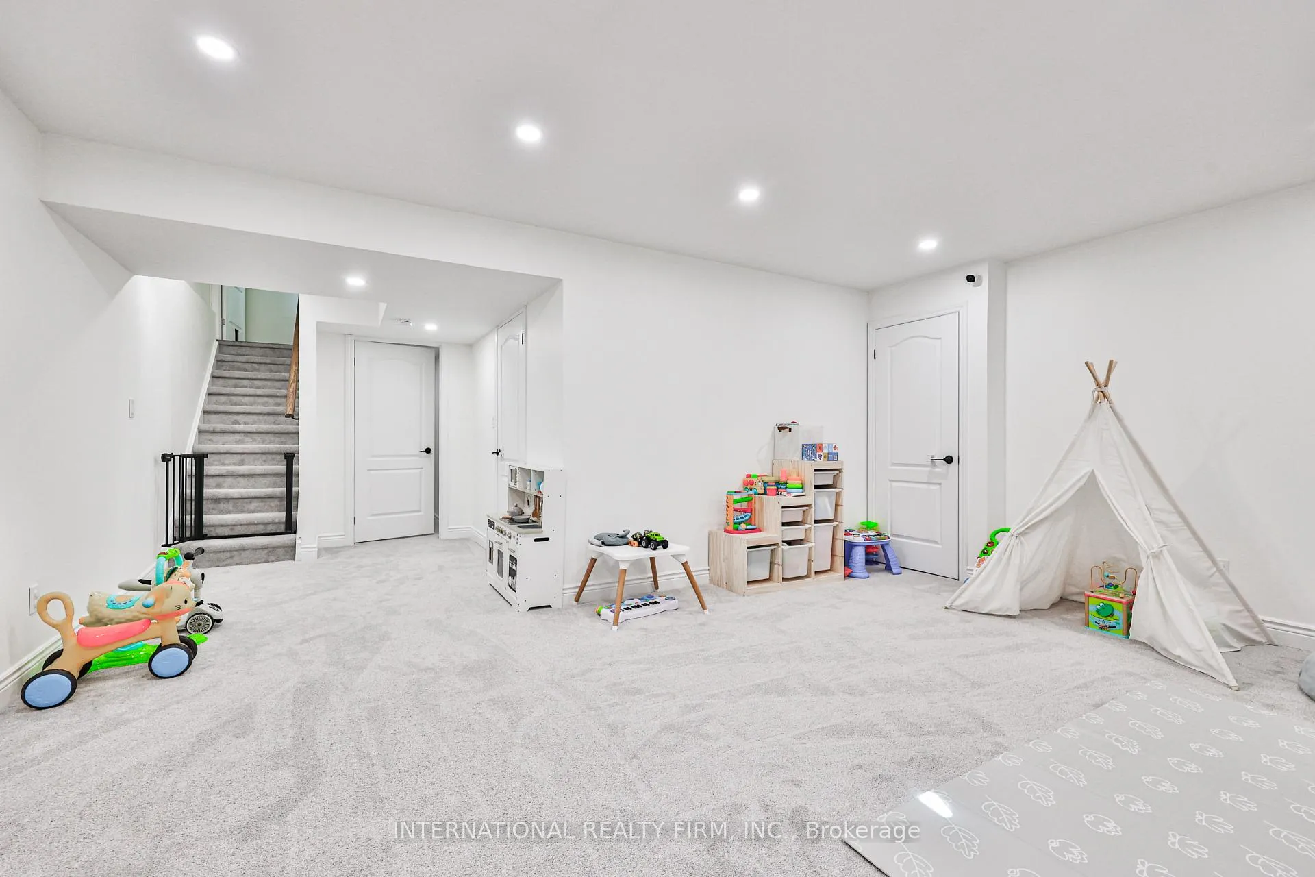 Photo 34 of Unit 40, 651 Farmstead Drive, Milton, Willmott — HOMEH