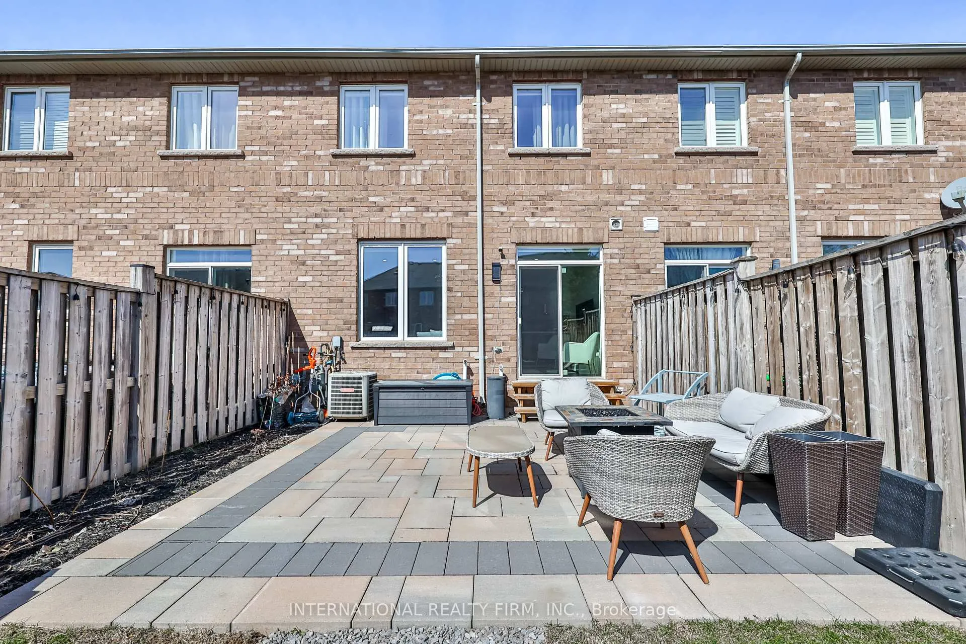 Photo 43 of Unit 40, 651 Farmstead Drive, Milton, Willmott — HOMEH