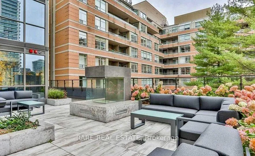 Photo 15 of Unit 209, 6 Jackes Avenue, Toronto, Rosedale-Moore Park — HOMEH