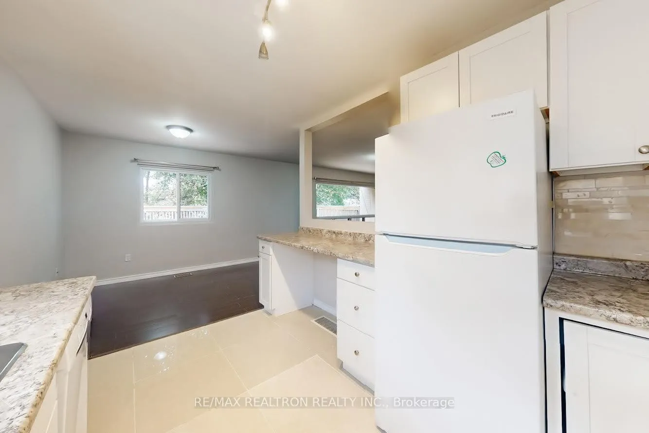 Photo 4 of 34 Orton Park Road, Scarborough, Woburn — HOMEH