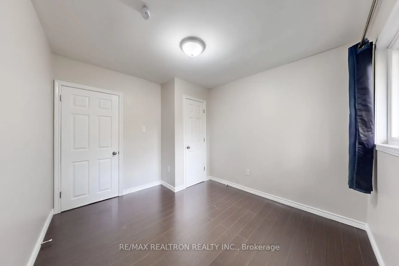 Photo 25 of 34 Orton Park Road, Scarborough, Woburn — HOMEH