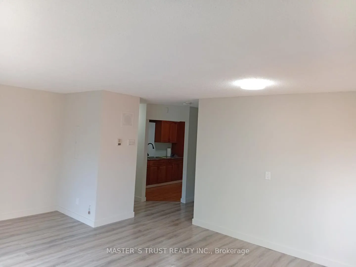 Photo 9 of Unit 4, 190 Borland Street E, Orillia — HOMEH