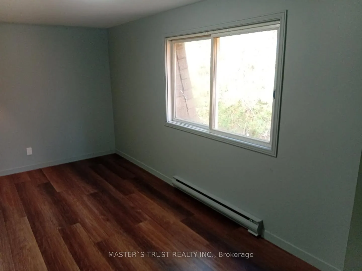 Photo 13 of Unit 4, 190 Borland Street E, Orillia — HOMEH