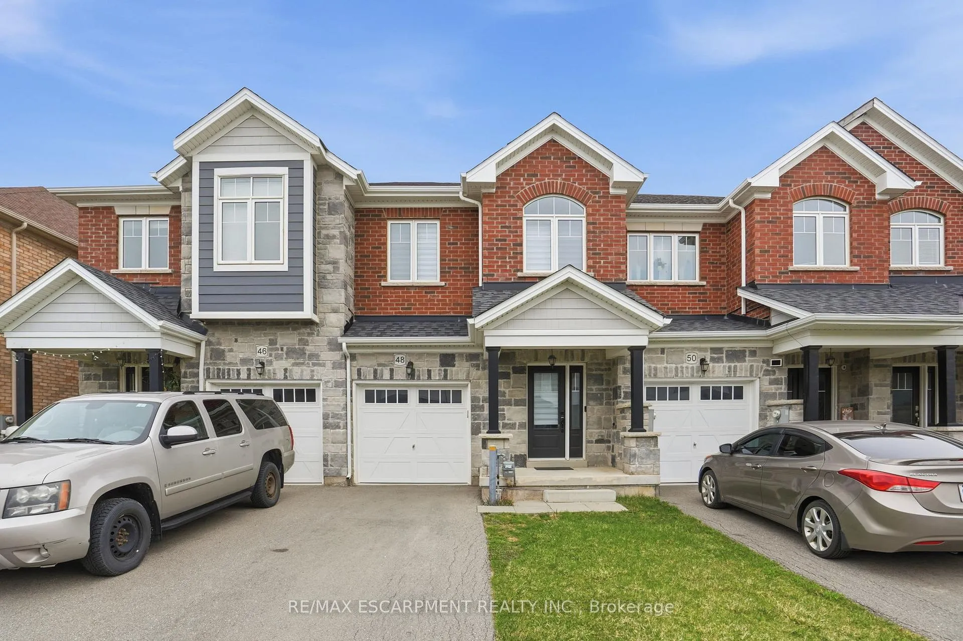 Photo 1 of 48 Harmony Way N, Thorold, Rolling Meadows — HOMEH