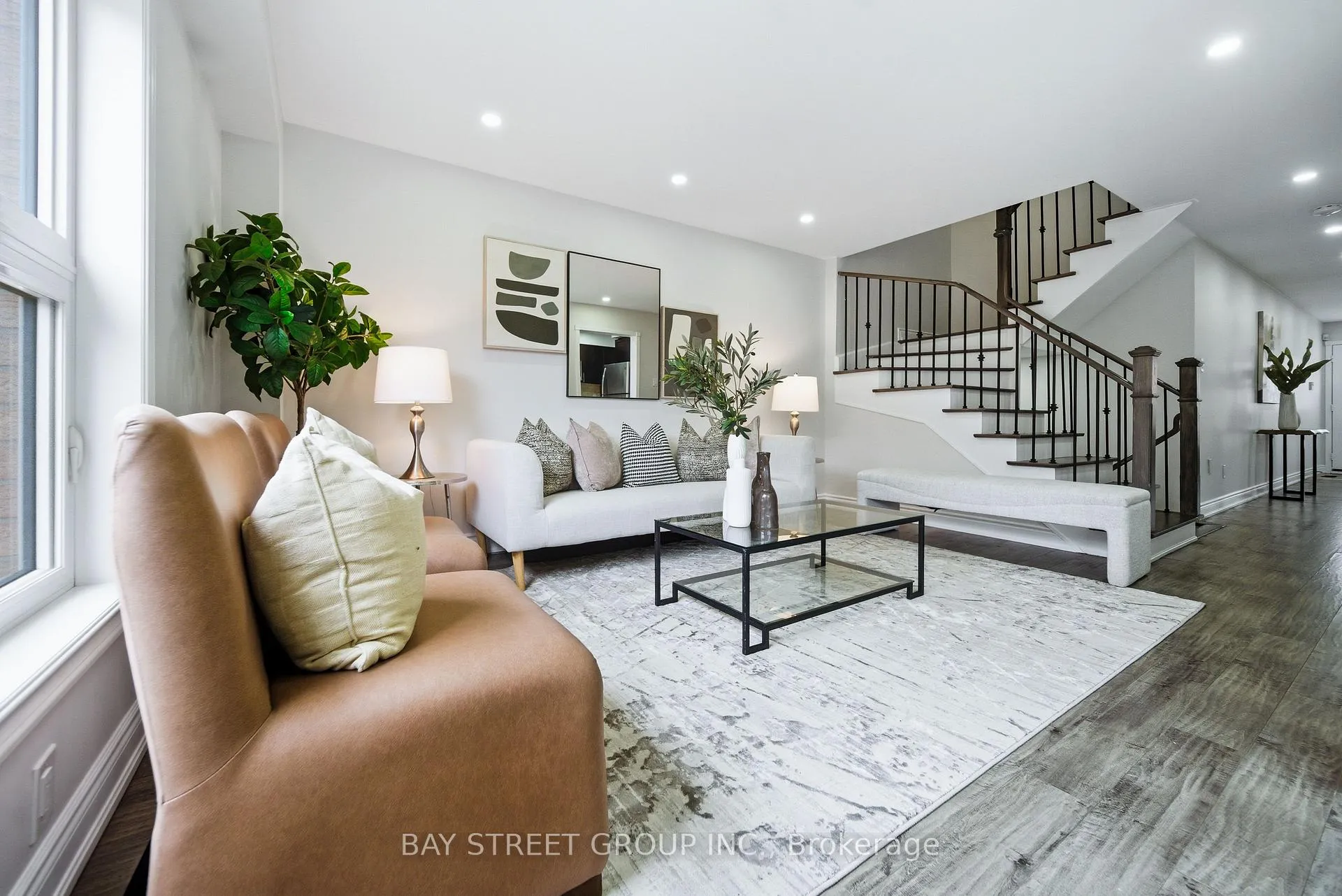 Photo 17 of 48 Heartleaf Crescent, Brampton, Fletcher's Meadow — HOMEH
