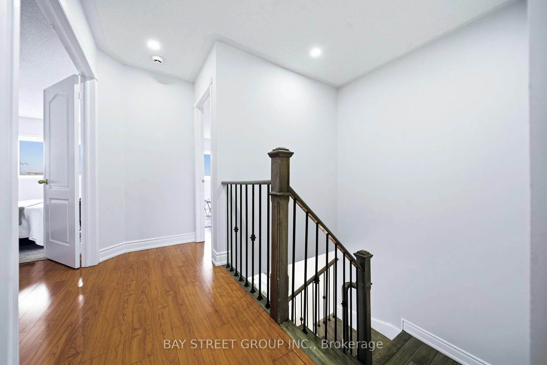 Photo 21 of 48 Heartleaf Crescent, Brampton, Fletcher's Meadow — HOMEH
