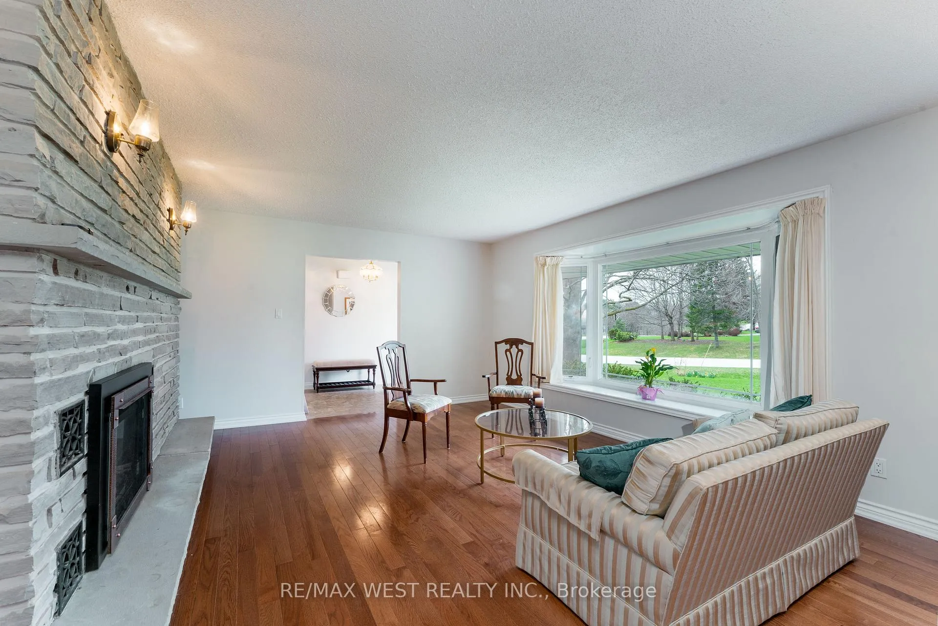 Photo 8 of 3 Field Crest Road, Caledon, Inglewood — HOMEH