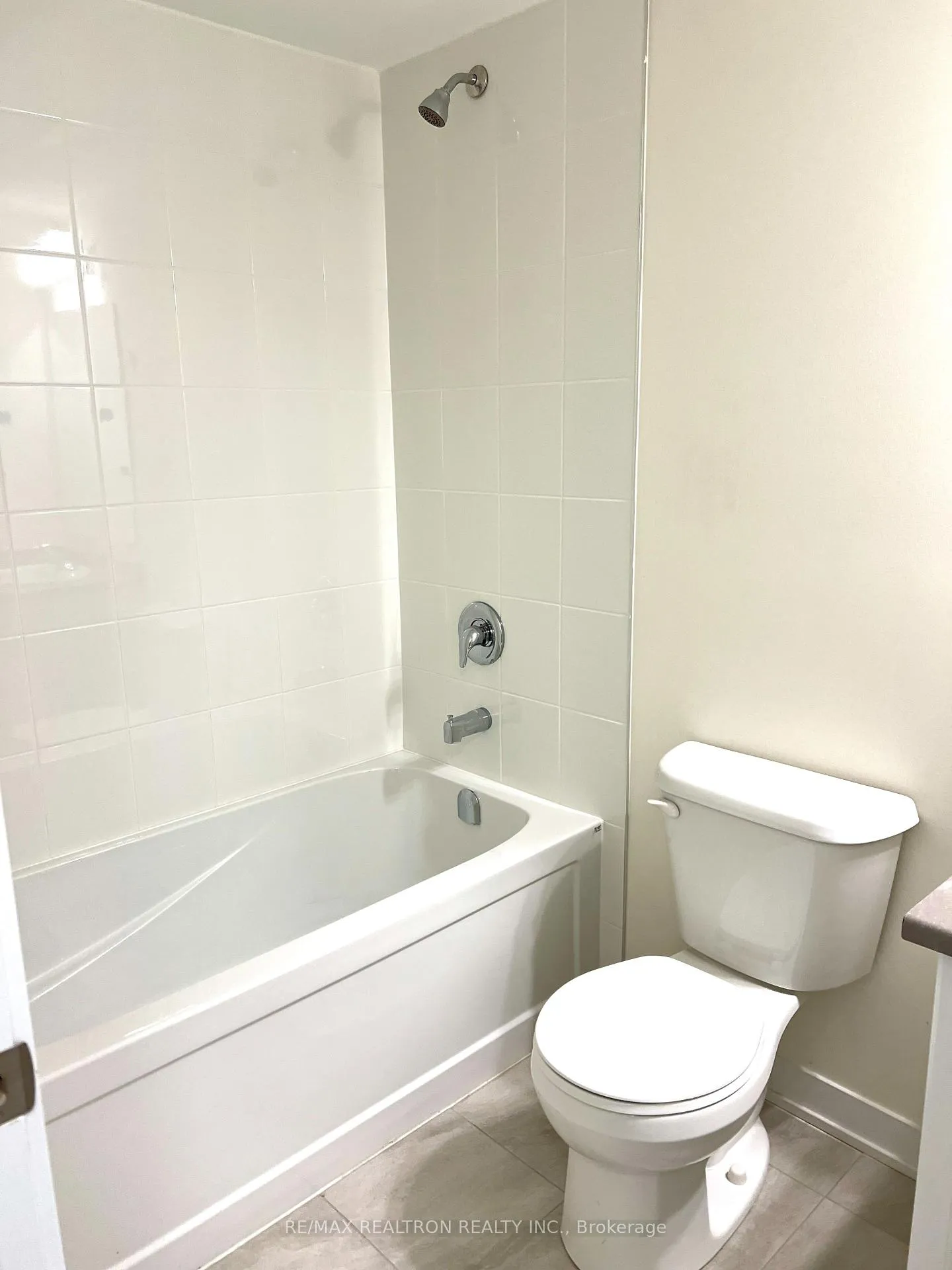 Photo 7 of Unit 112, 755 Omega Drive, Pickering, Woodlands — HOMEH