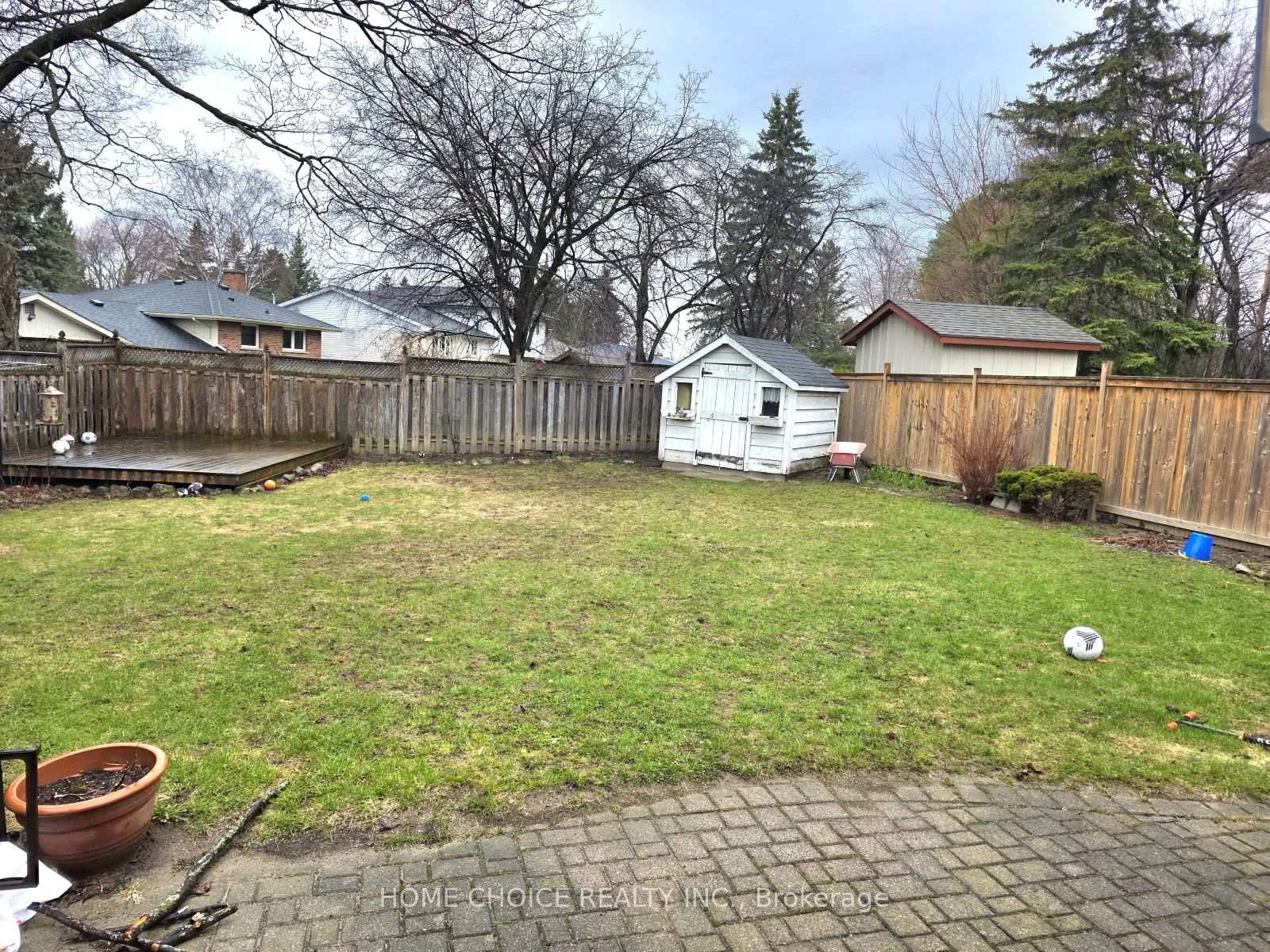 Photo 41 of 130 Champlain Crescent, Kitchener, Heritage Park - Kitchener — HOMEH