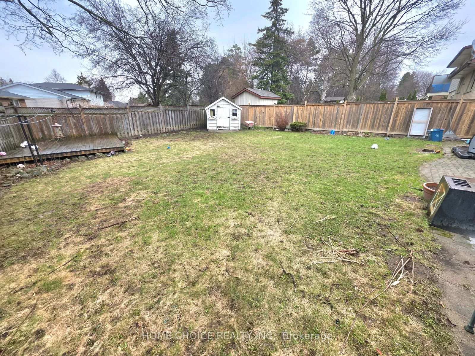 Photo 42 of 130 Champlain Crescent, Kitchener, Heritage Park - Kitchener — HOMEH