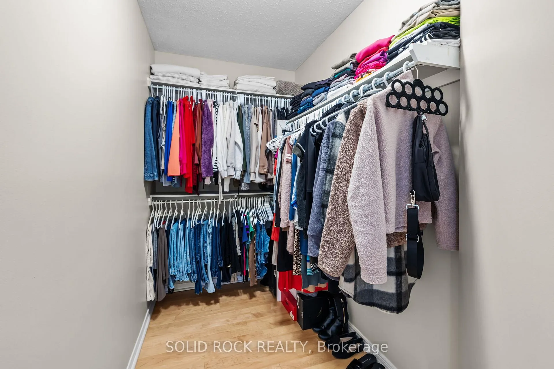 Photo 30 of 17 Shandon Avenue, Ottawa, Barrhaven - Longfields — HOMEH