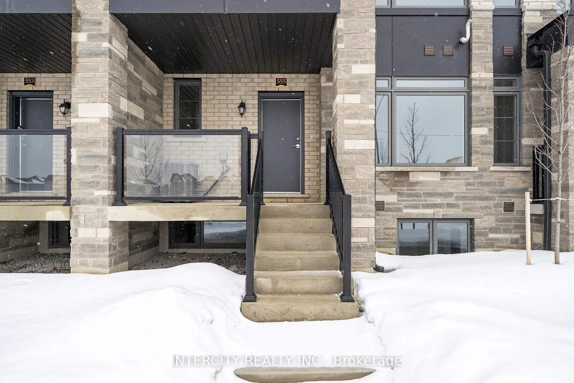 Photo 2 of Unit 10z, 555 Tim Manley Avenue, Caledon, Rural Caledon — HOMEH