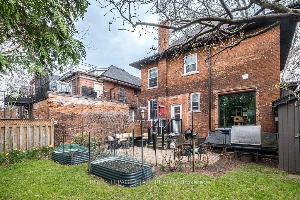 Photo 33 of 36 Eastbourne Avenue, Hamilton, St. Clair — HOMEH