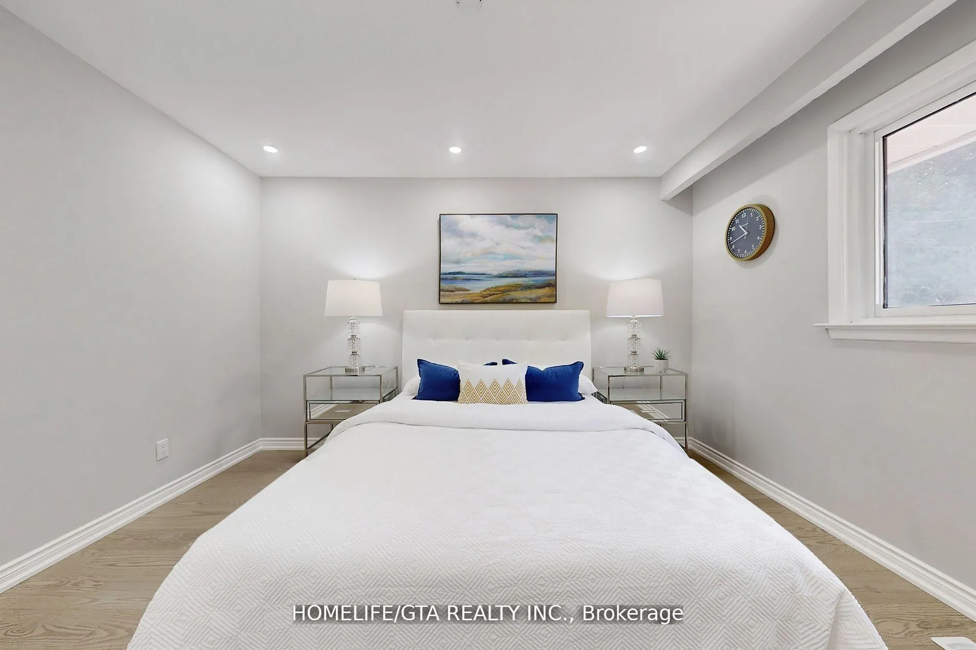 Photo 24 of 16 Woolwick Drive, Scarborough, Woburn — HOMEH