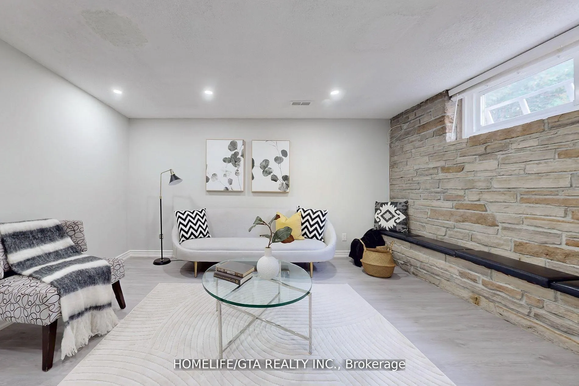 Photo 28 of 16 Woolwick Drive, Scarborough, Woburn — HOMEH