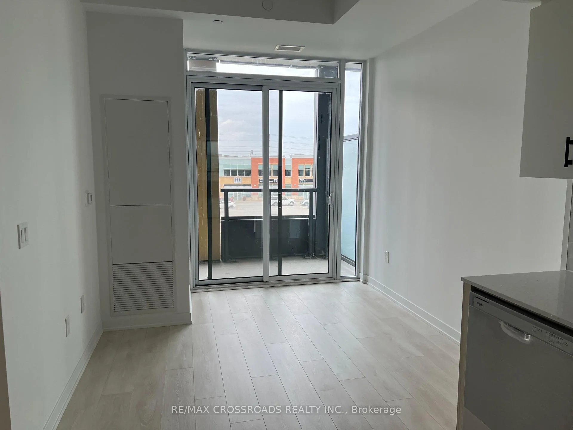Photo 7 of Unit 322, 4878 Powers Common, Burlington, Appleby — HOMEH