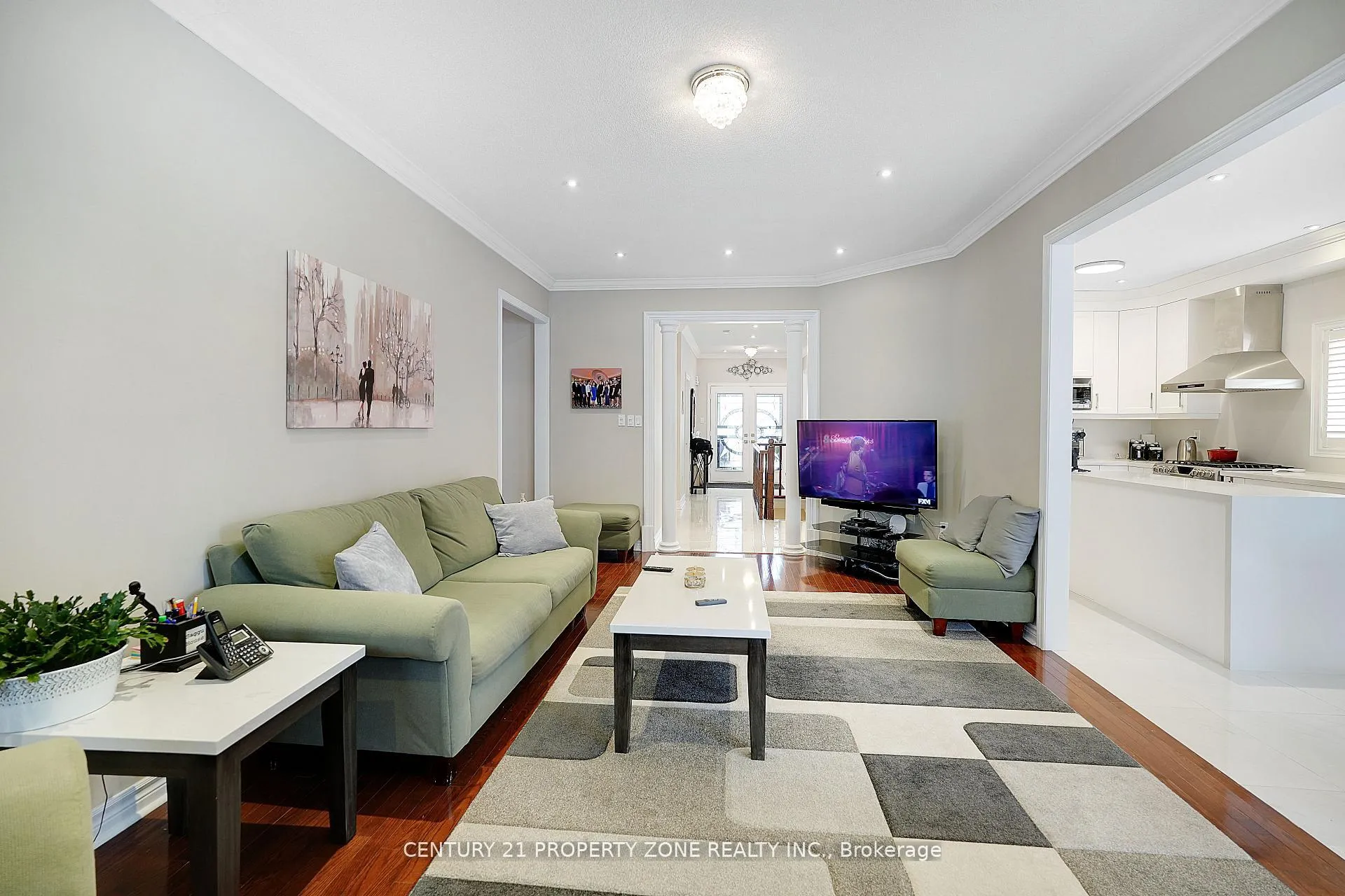 Photo 8 of 38 Castlegate Boulevard, Brampton, Bram East — HOMEH