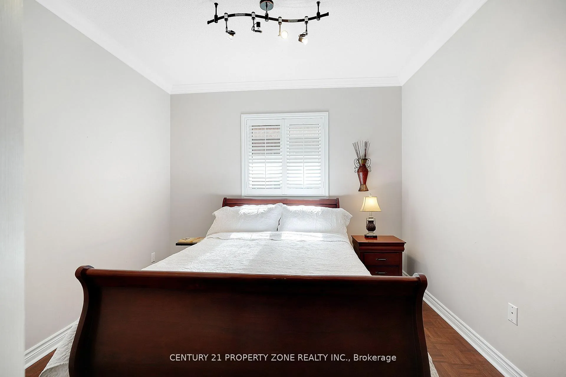 Photo 16 of 38 Castlegate Boulevard, Brampton, Bram East — HOMEH