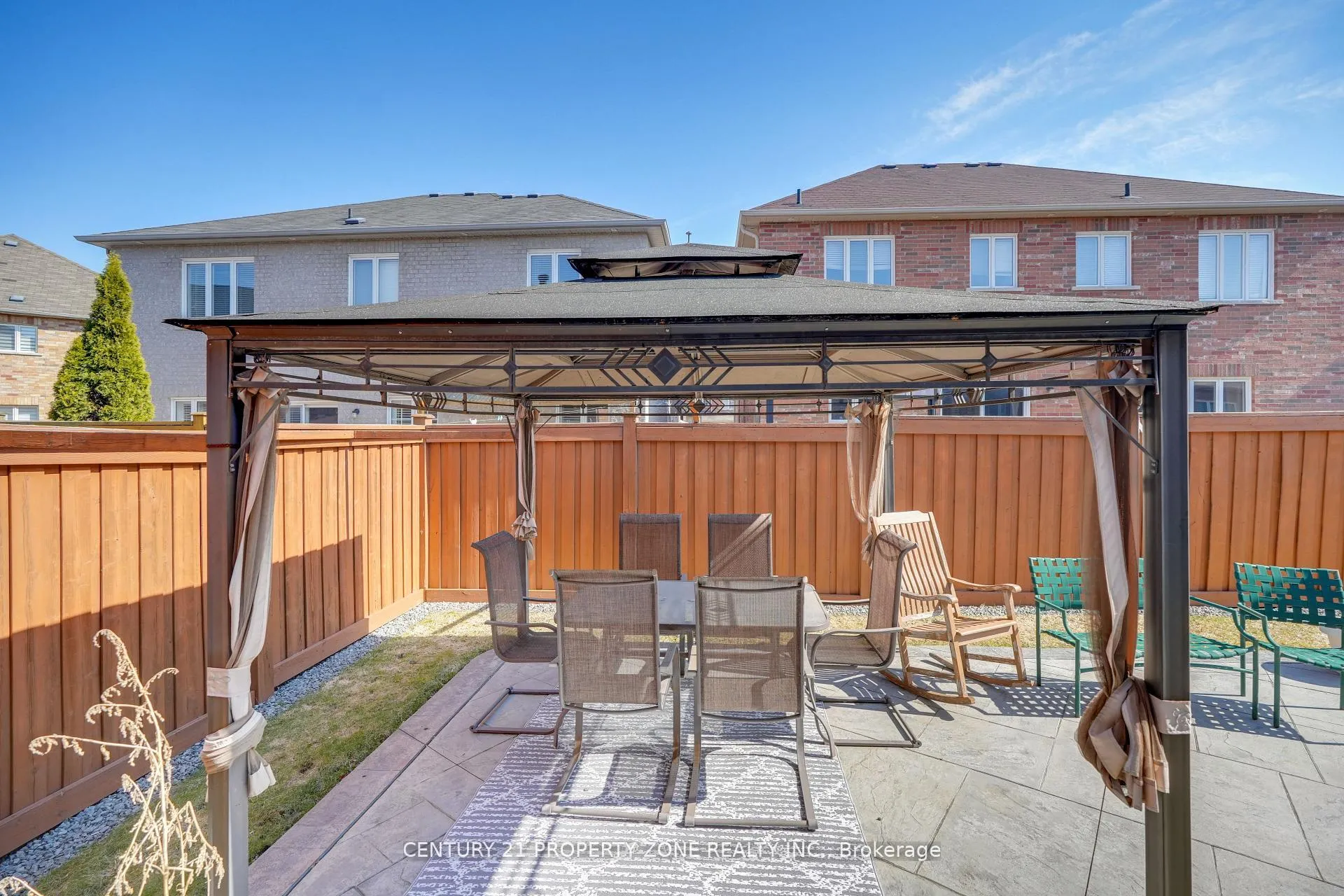 Photo 30 of 38 Castlegate Boulevard, Brampton, Bram East — HOMEH