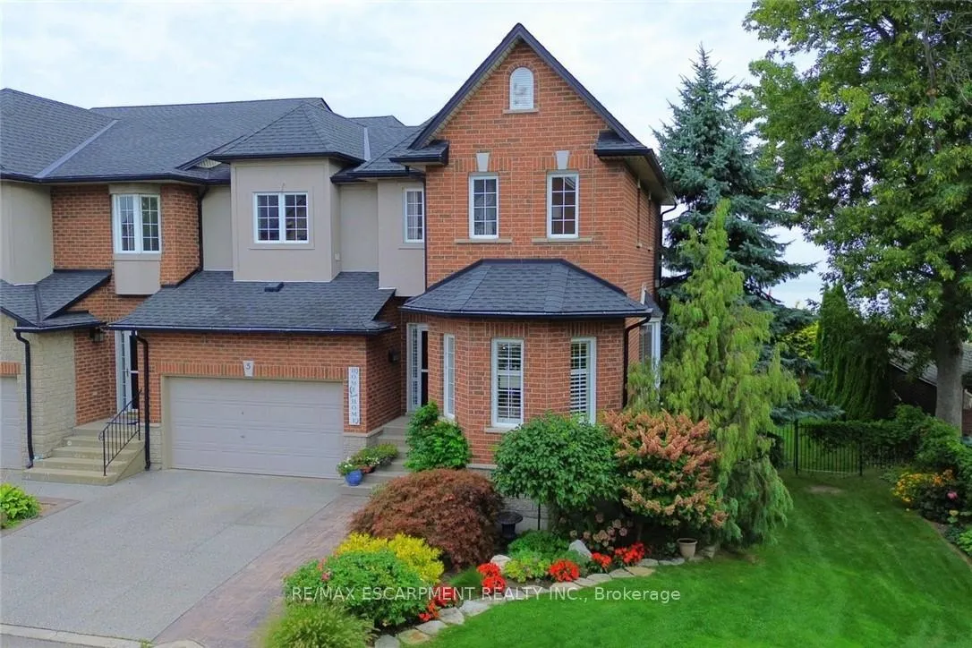 Photo 1 of Unit 5, 97 Sunvale Place, Hamilton, Lakeshore — HOMEH