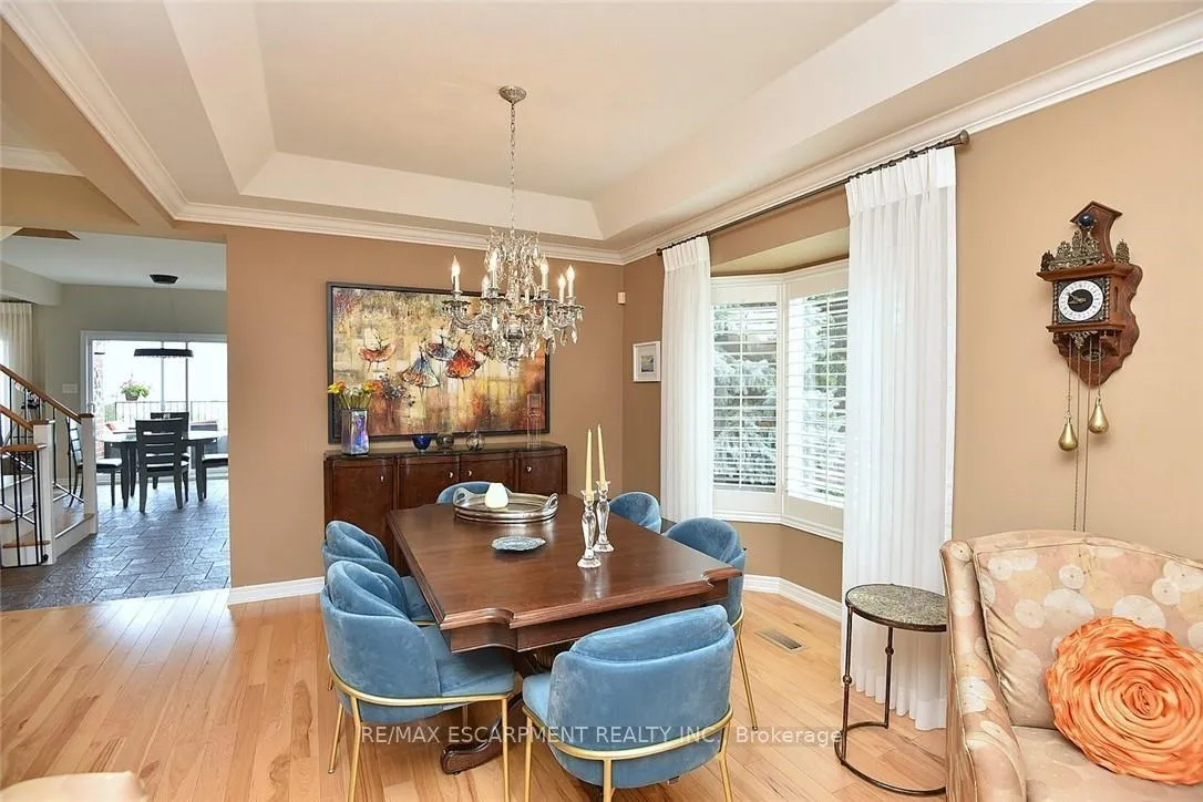 Photo 5 of Unit 5, 97 Sunvale Place, Hamilton, Lakeshore — HOMEH