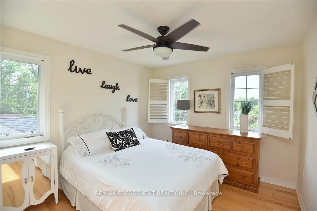 Photo 20 of Unit 5, 97 Sunvale Place, Hamilton, Lakeshore — HOMEH