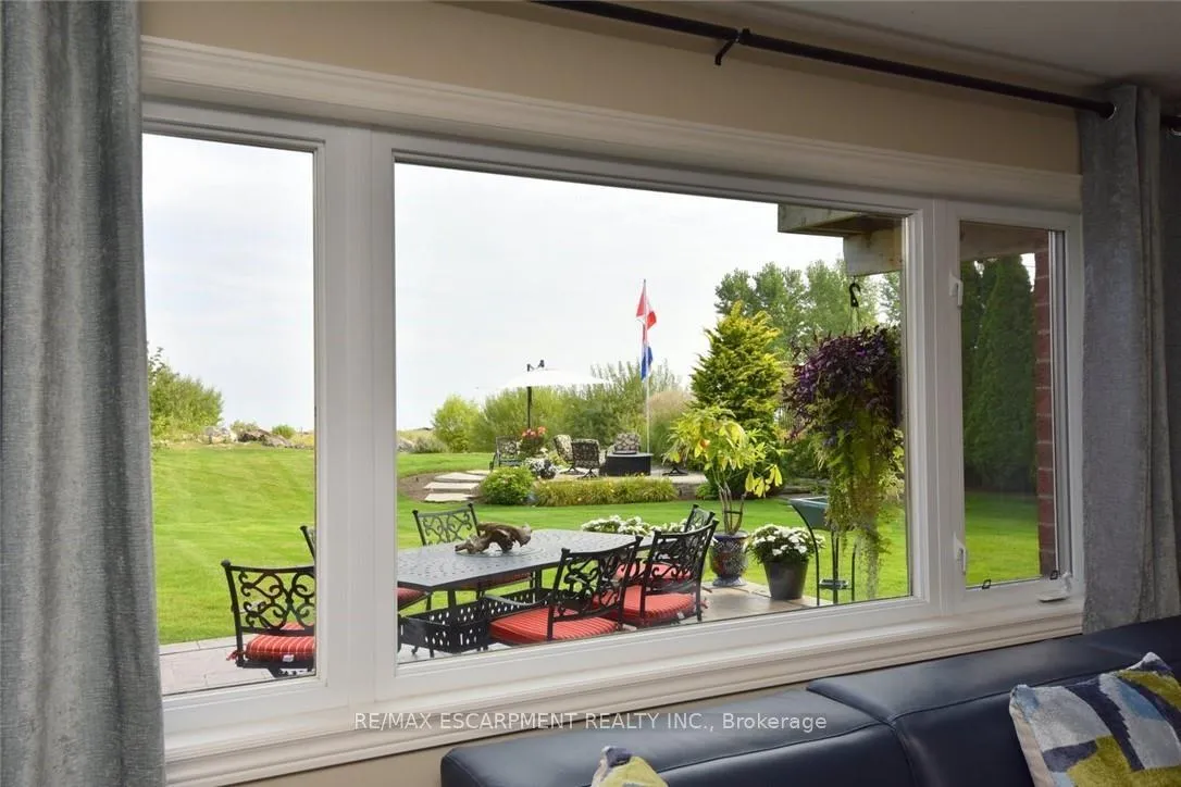 Photo 25 of Unit 5, 97 Sunvale Place, Hamilton, Lakeshore — HOMEH