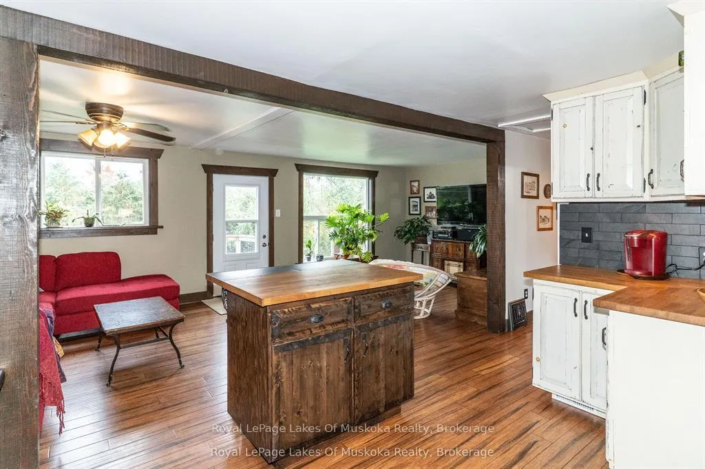 Photo 12 of 1741 Doe Lake Road, Gravenhurst, Muskoka (S) — HOMEH