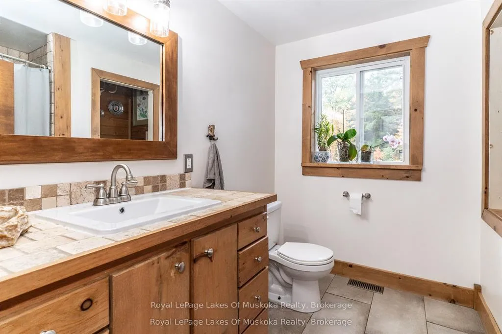Photo 16 of 1741 Doe Lake Road, Gravenhurst, Muskoka (S) — HOMEH