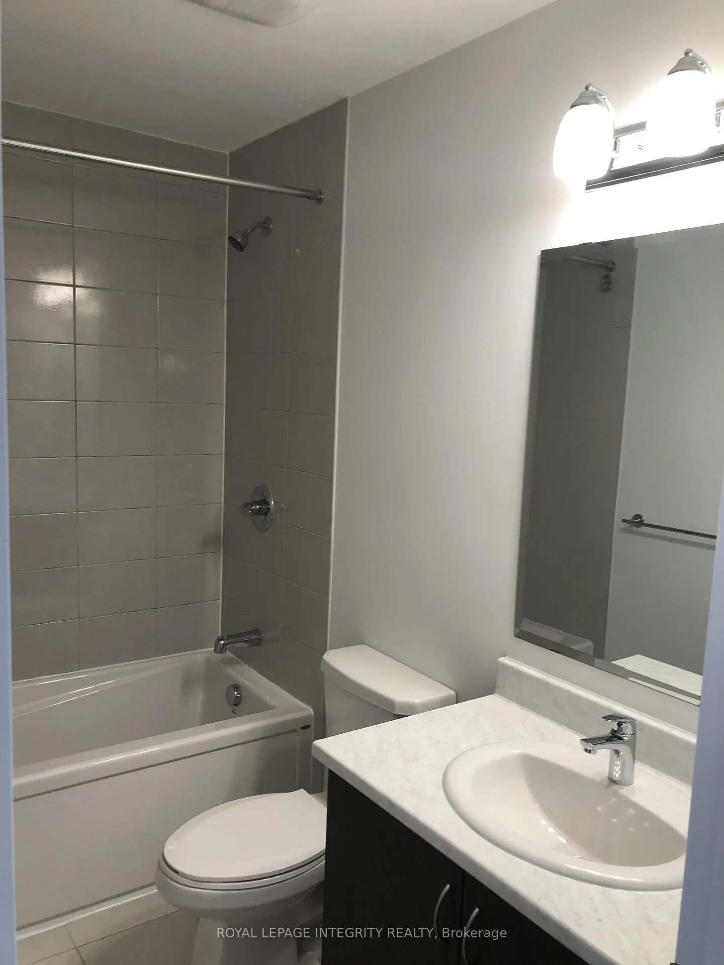 Photo 9 of 130 Maynooth Court, Ottawa, Barrhaven - Half Moon Bay — HOMEH