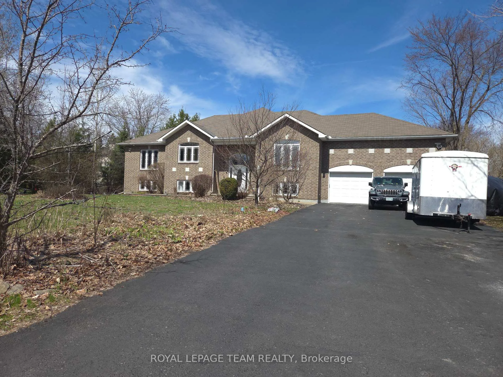 Photo 1 of 6637 Stanmore Street, Ottawa, Greely — HOMEH