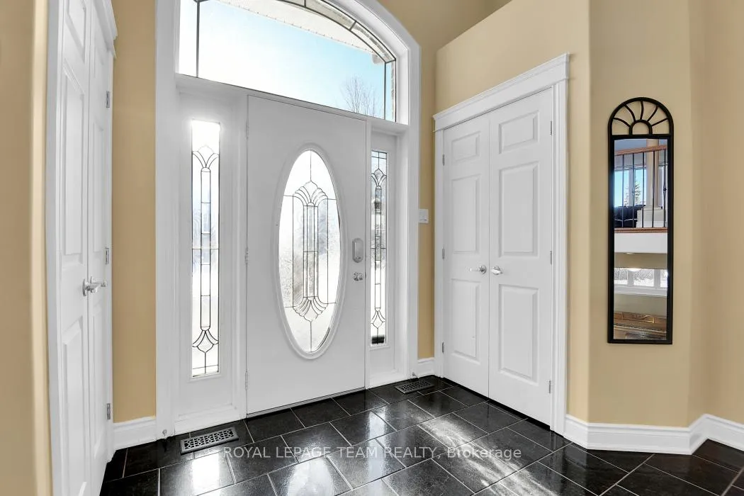 Photo 3 of 6637 Stanmore Street, Ottawa, Greely — HOMEH