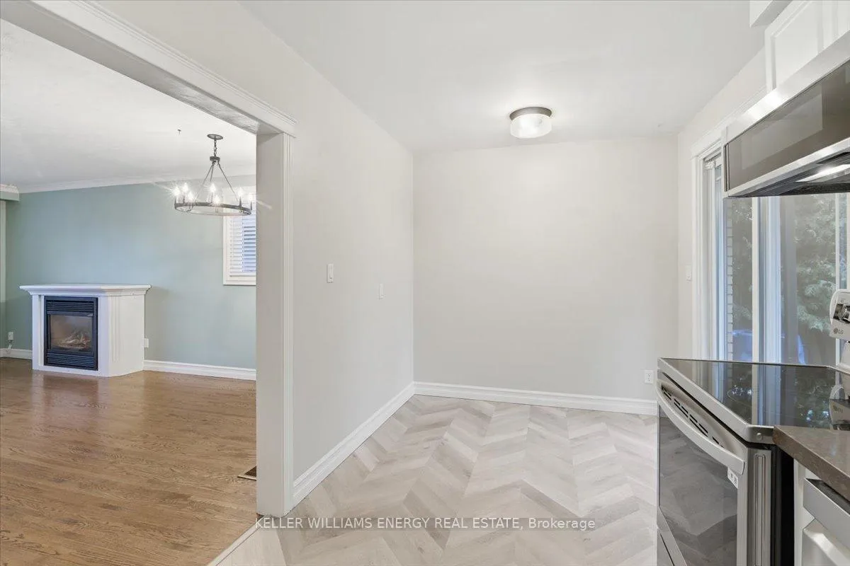 Photo 6 of 317 Central Park Boulevard N, Oshawa, O'Neill — HOMEH