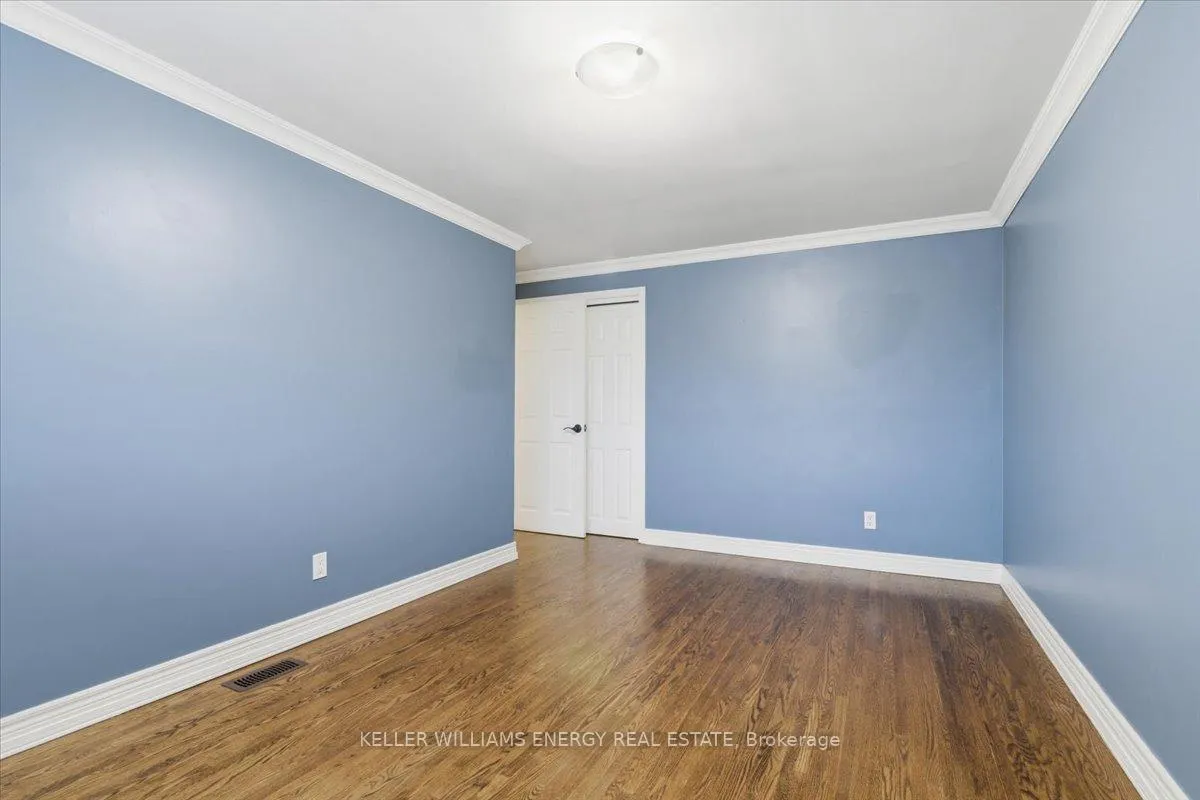Photo 10 of 317 Central Park Boulevard N, Oshawa, O'Neill — HOMEH