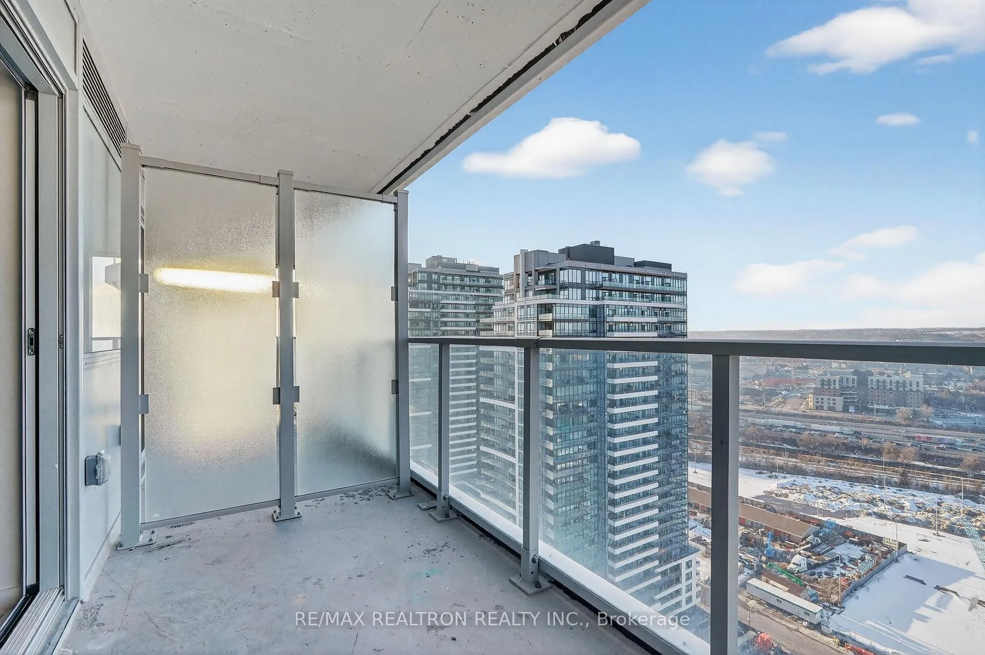 Photo 19 of Unit 2401, 1010 Sandy Beach Road, Pickering, Bay Ridges — HOMEH