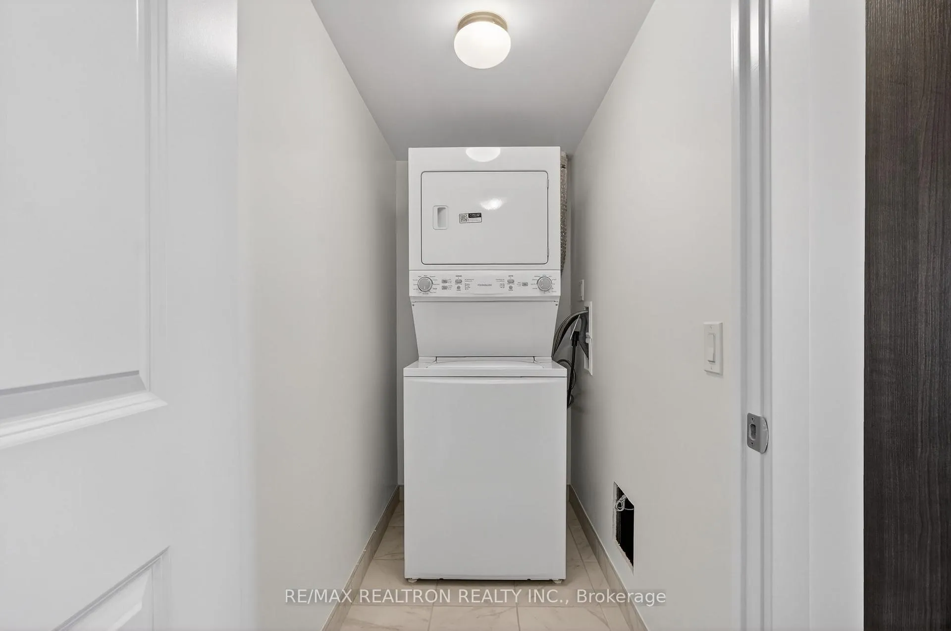 Photo 20 of Unit 2401, 1010 Sandy Beach Road, Pickering, Bay Ridges — HOMEH