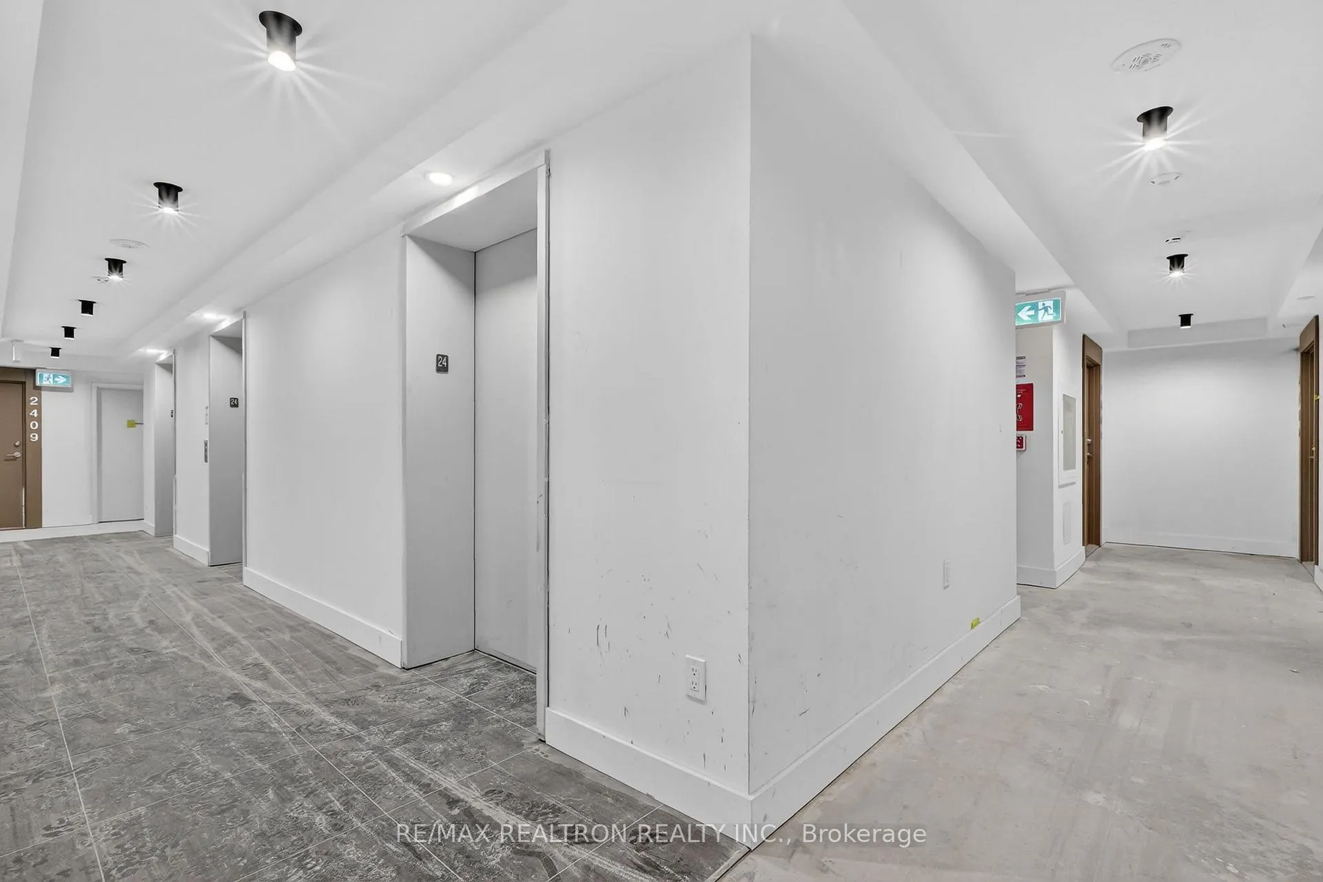 Photo 22 of Unit 2401, 1010 Sandy Beach Road, Pickering, Bay Ridges — HOMEH