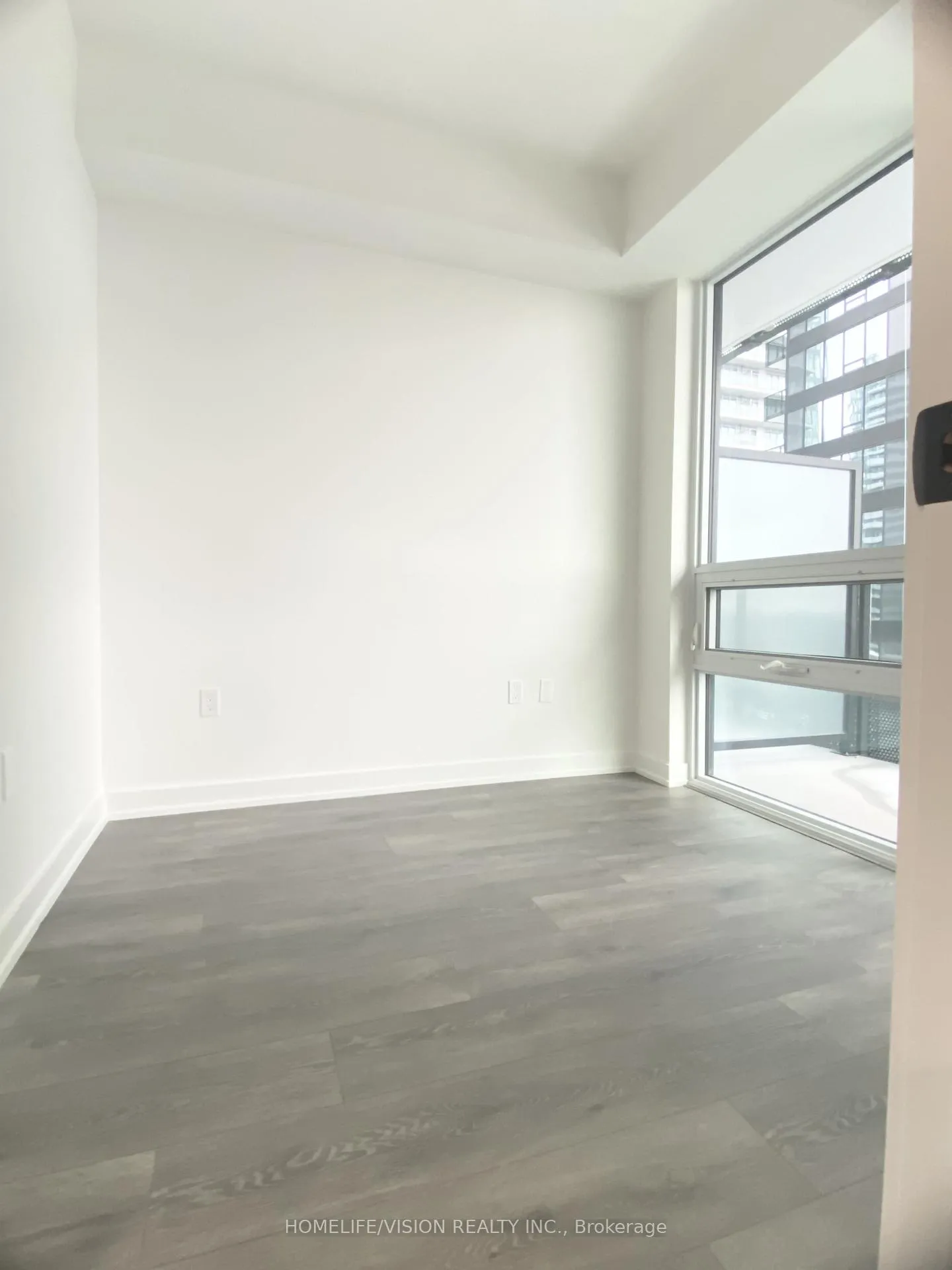 Photo 16 of Unit 2009, 127 Broadway Avenue, Toronto, Mount Pleasant East — HOMEH