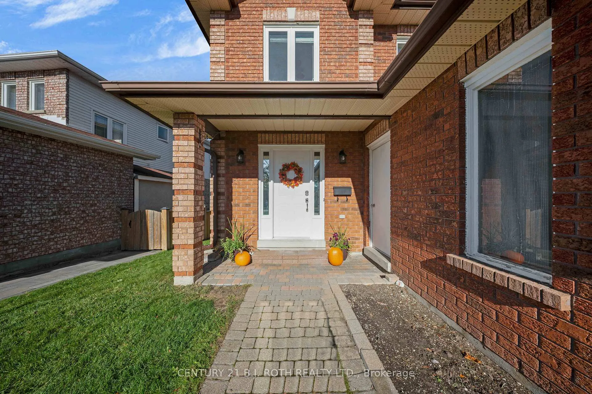 Photo 5 of 76 Arthur Avenue, Barrie, Grove East — HOMEH