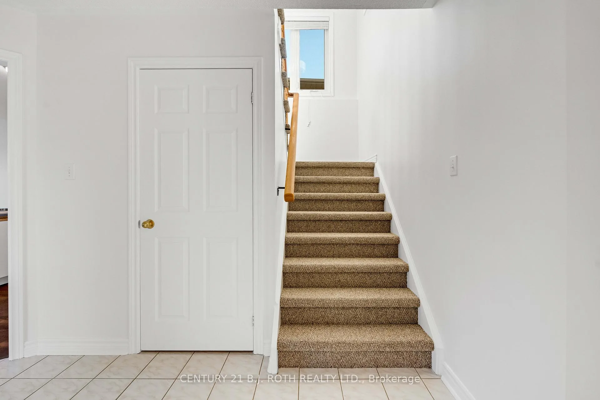 Photo 17 of 76 Arthur Avenue, Barrie, Grove East — HOMEH