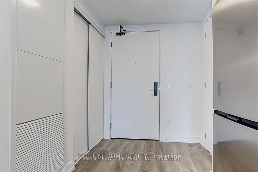 Photo 1 of Unit 433, 1 Jarvis Street, Hamilton, Beasley — HOMEH