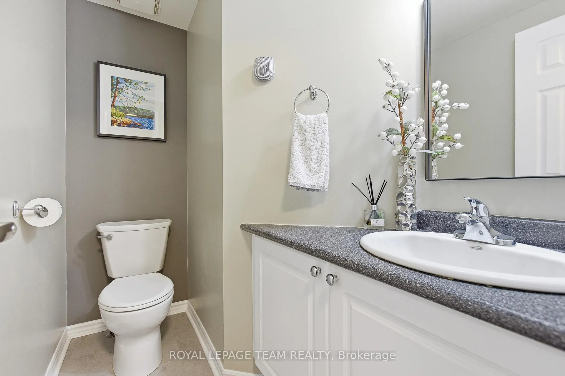 Photo 14 of 10 Cornerstone Private, Ottawa, Ottawa Centre/Golden Triangle — HOMEH