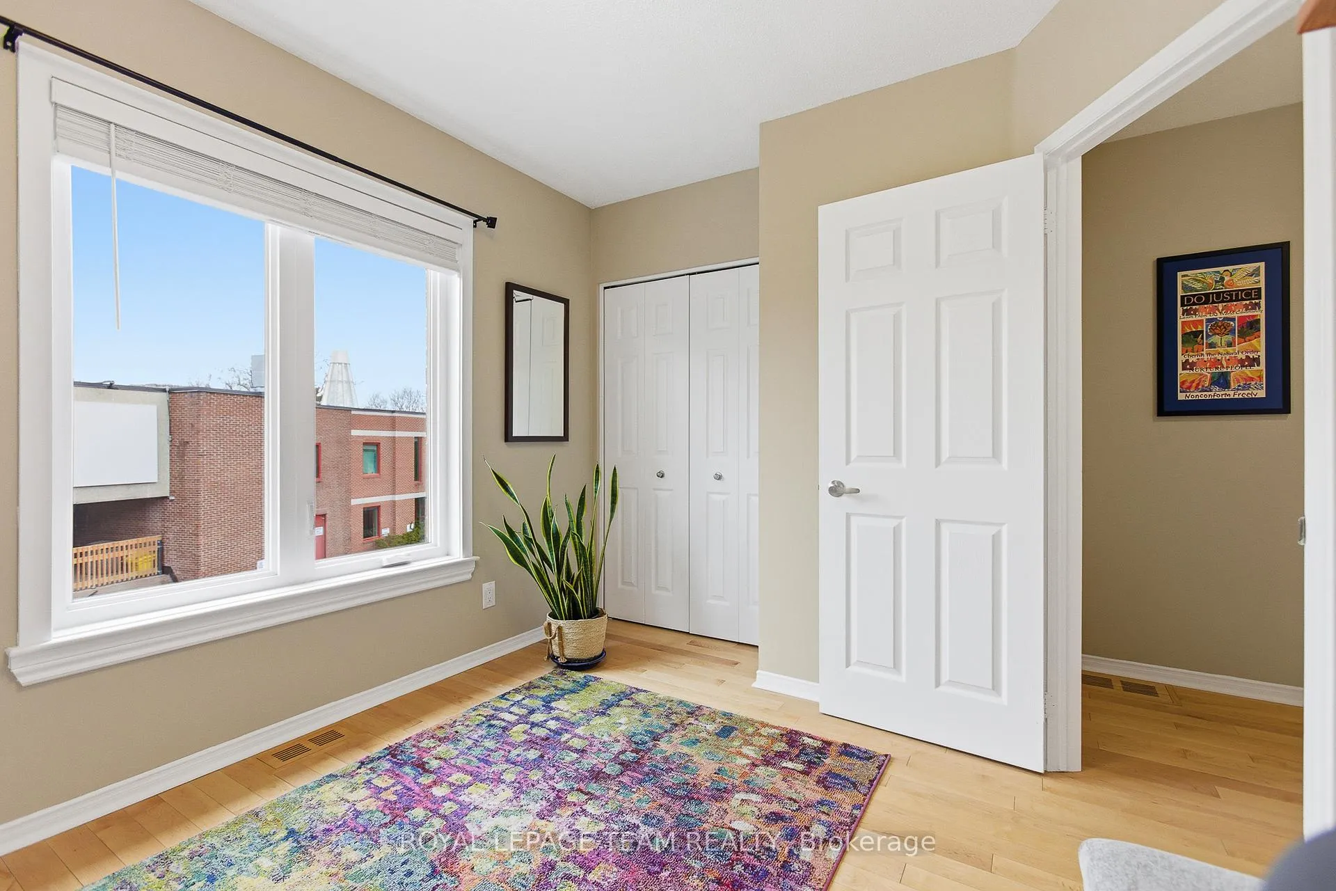 Photo 18 of 10 Cornerstone Private, Ottawa, Ottawa Centre/Golden Triangle — HOMEH