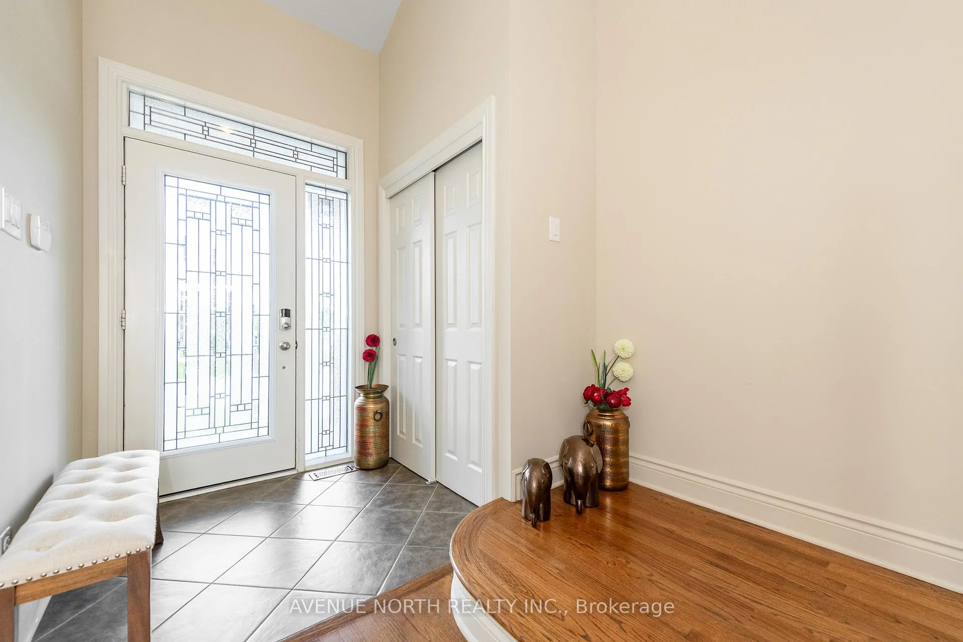 Photo 3 of 184 Felicity Crescent, Ottawa, Mer Bleue/Bradley Estates/Anderson Park — HOMEH