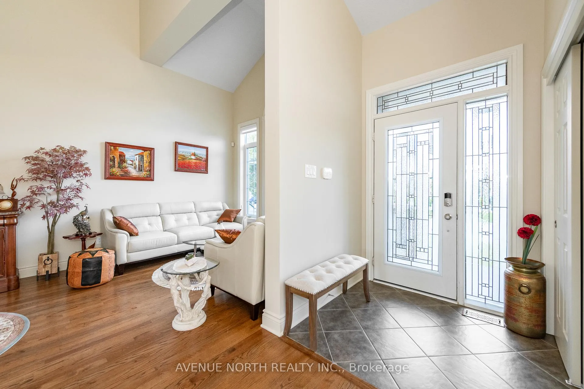 Photo 4 of 184 Felicity Crescent, Ottawa, Mer Bleue/Bradley Estates/Anderson Park — HOMEH