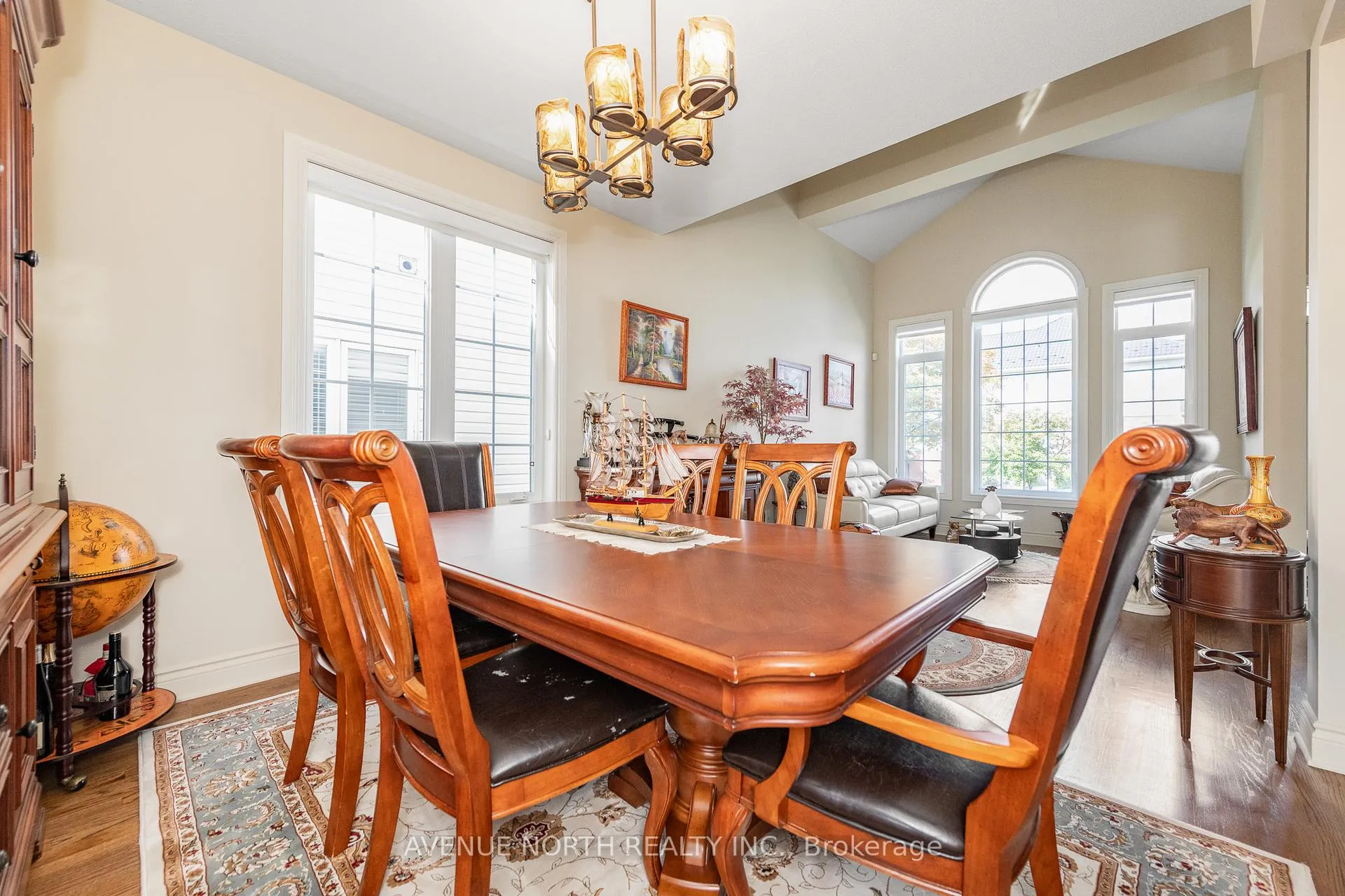 Photo 9 of 184 Felicity Crescent, Ottawa, Mer Bleue/Bradley Estates/Anderson Park — HOMEH
