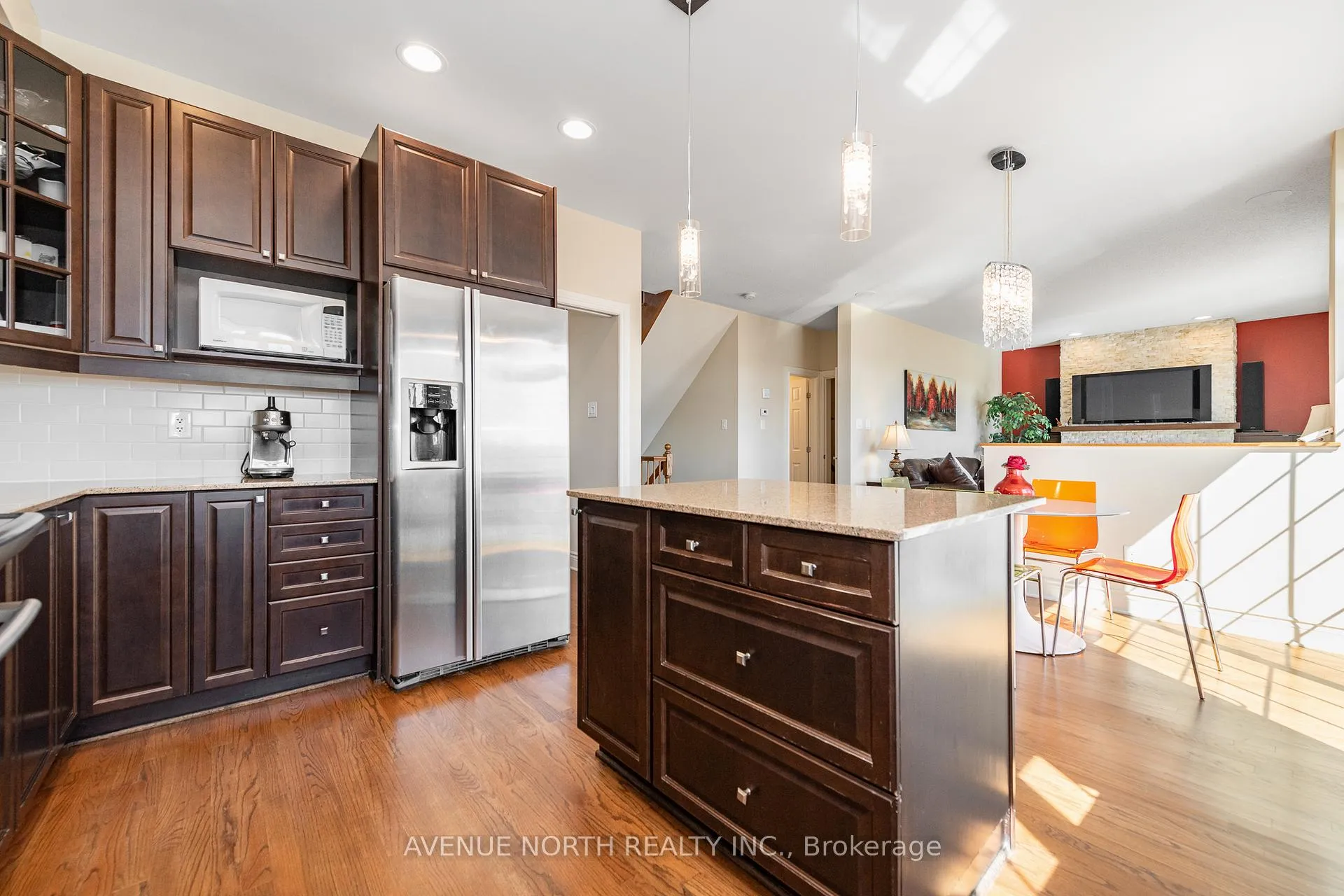 Photo 13 of 184 Felicity Crescent, Ottawa, Mer Bleue/Bradley Estates/Anderson Park — HOMEH