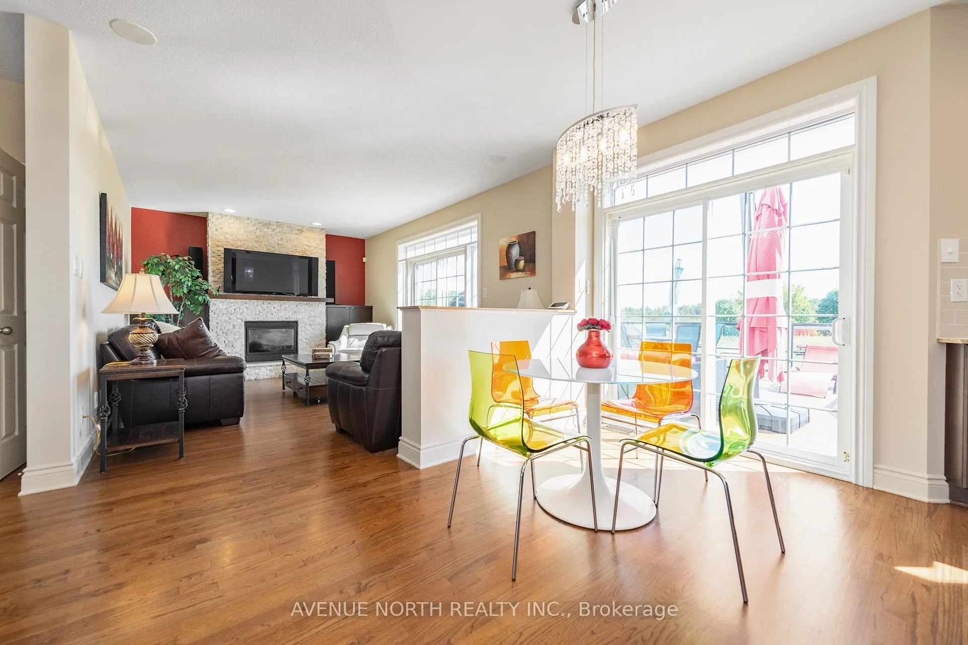 Photo 15 of 184 Felicity Crescent, Ottawa, Mer Bleue/Bradley Estates/Anderson Park — HOMEH